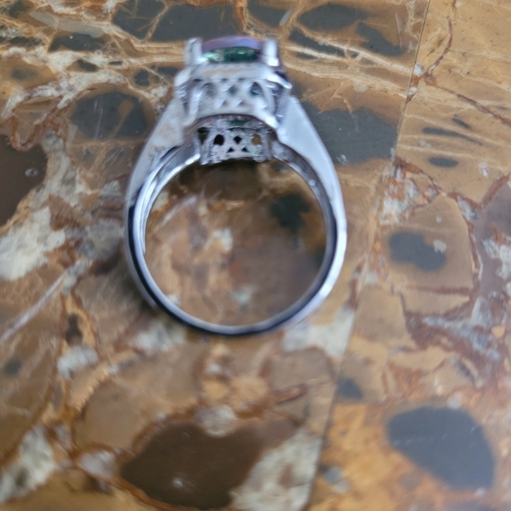 Source Unknown Silver Ring with Purple and Blue Gemstone - Picture 2 of 3